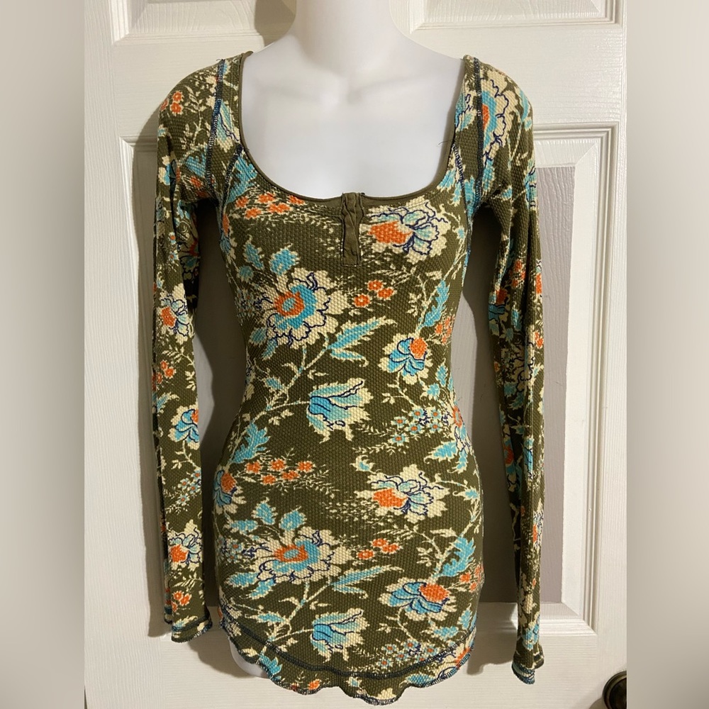 Free people Thermal Shirt Top Blouse small/ s